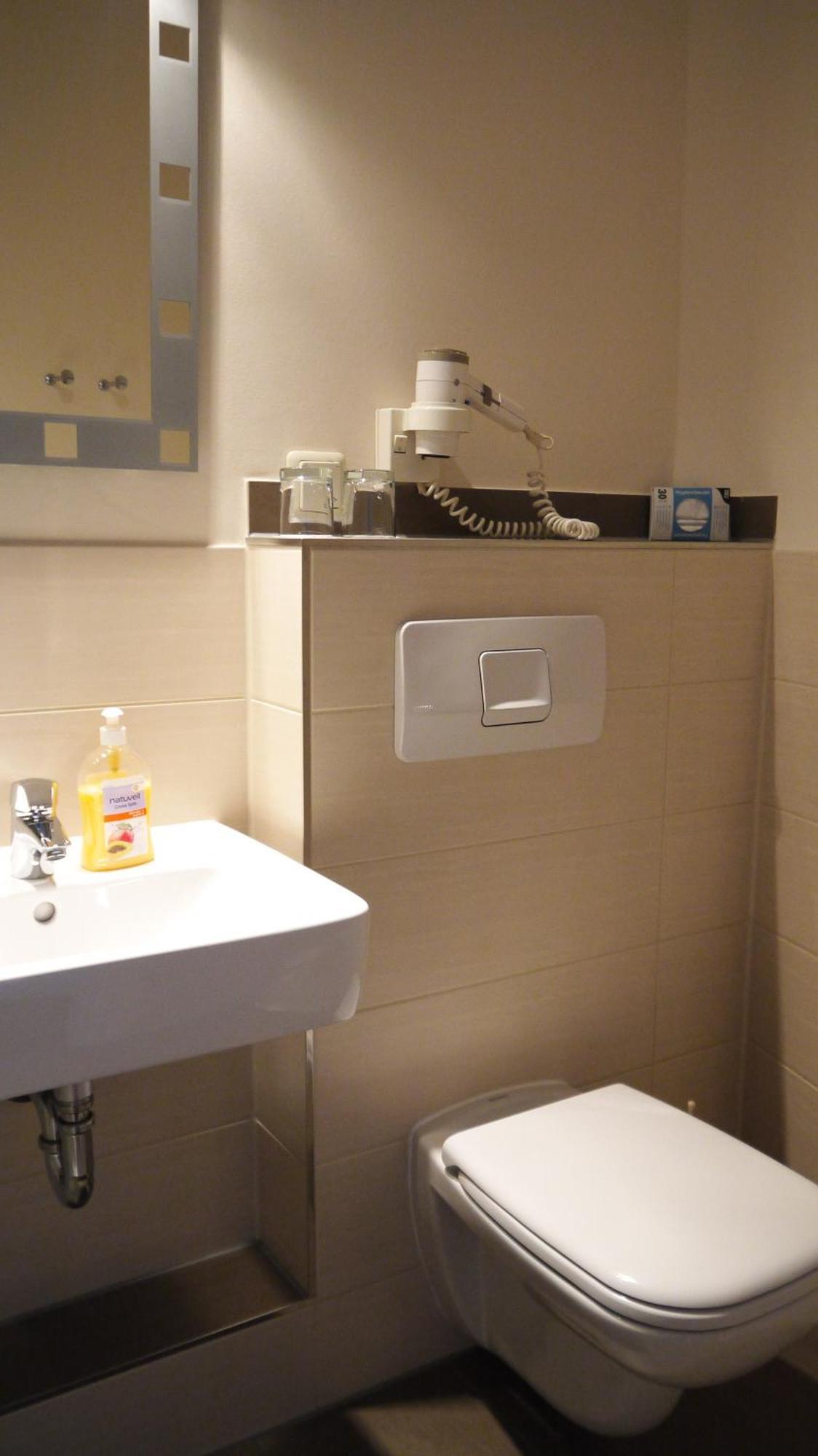 Hotel Carl Von Clausewitz Leipzig Phòng bức ảnh